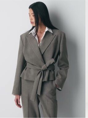 Aritza Women's Gray Tie-Waist Blazer Jacket Size  M, L